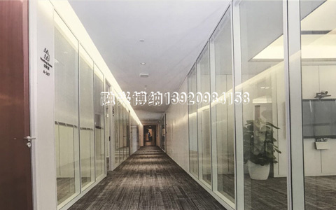 不銹鋼隔斷