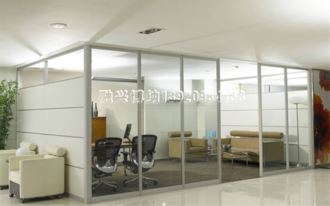 抗貝特及金屬掛墻板產(chǎn)品=特點(diǎn)介紹